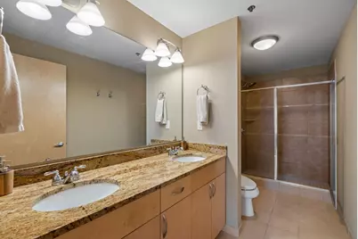 215 10th Avenue S #703, Minneapolis, MN 55415 - Photo 14