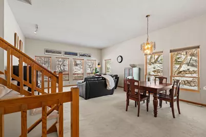 8136 Dakota Lane, Chanhassen, MN 55317 - Photo 6