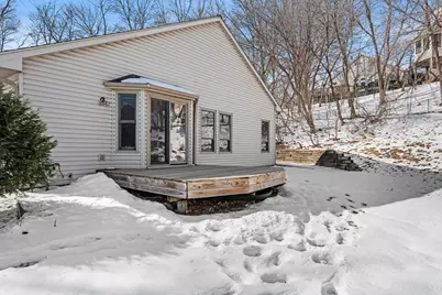 8136 Dakota Lane, Chanhassen, MN 55317 - Photo 2