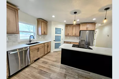 406 8th Avenue SW, Pipestone, MN 56164 - Photo 10