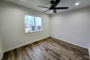 406 8th Ave SW, Pipestone, MN 56164 - Photo 18