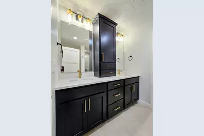 406 8th Avenue SW, Pipestone, MN 56164 - Photo 24