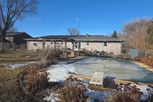 15 Birch Ave, Bird Island, MN 55310 - Photo 4