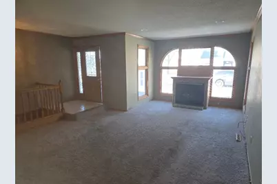 15 Birch Avenue, Bird Island, MN 55310 - Photo 2