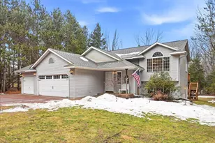 1441 141st Ave, New Richmond, WI 54017 - Photo 1