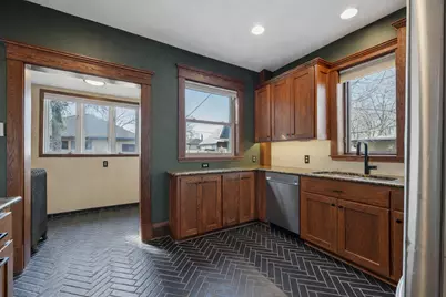 1036 Magnolia Avenue E, Saint Paul, MN 55106 - Photo 12