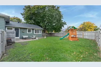 228 Terrace Drive SW, Willmar, MN 56201 - Photo 4