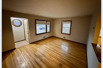 4229 Unity Avenue N, Robbinsdale, MN 55422 - Photo 4
