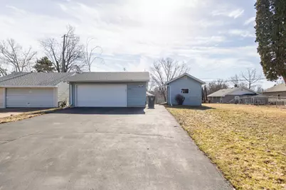 2047 Nokomis Avenue, Saint Paul, MN 55119 - Photo 20