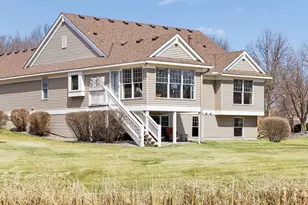 9773 Wedgewood Cir, Woodbury, MN 55125 - Photo 10