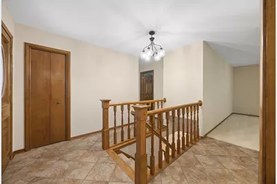 443 Salem Place, Mahtomedi, MN 55115 - Photo 6