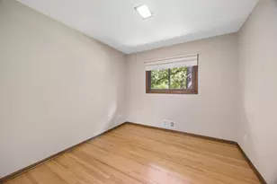 443 Salem Pl, Mahtomedi, MN 55115 - Photo 26