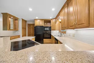 443 Salem Pl, Mahtomedi, MN 55115 - Photo 12
