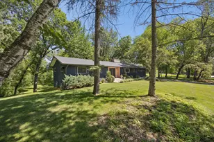 443 Salem Pl, Mahtomedi, MN 55115 - Photo 1