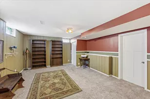 1850 Briarwood Ave, Mahtomedi, MN 55115 - Photo 30