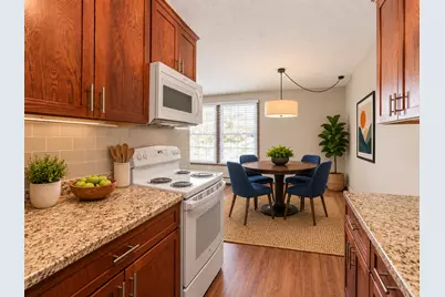 4442 Cedar Lake Road S #7, Saint Louis Park, MN 55416 - Photo 4