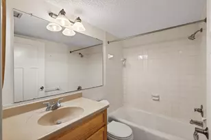 4624 Cedar Lk Rd S, Saint Louis Park, MN 55416 - Photo 16