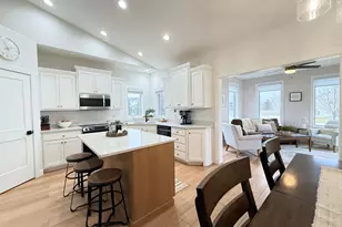 707 43rd Ave S, Moorhead, MN 56560 - Photo 10