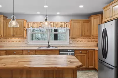 30945 Irene Avenue, Lindstrom, MN 55045 - Photo 8