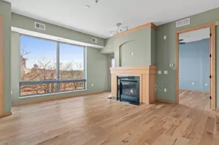 240 Spring St, Saint Paul, MN 55102 - Photo 2