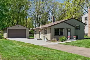 2590 Arbor Dr, White Bear Lake, MN 55110 - Photo 6
