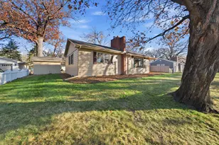 3100 Noble Ave N, Golden Valley, MN 55422 - Photo 12