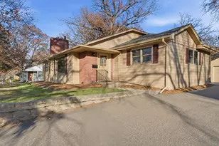 3100 Noble Ave N, Golden Valley, MN 55422 - Photo 10