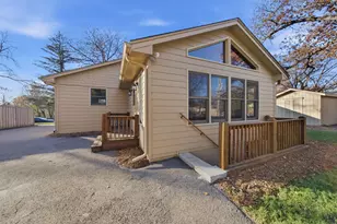 3100 Noble Ave N, Golden Valley, MN 55422 - Photo 24