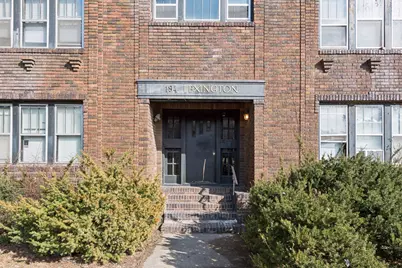 194 Lexington Parkway N, Saint Paul, MN 55104 - Photo 4