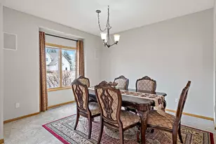 17126 Jonathan Ct, Lakeville, MN 55044 - Photo 6