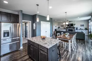 13542 Kentucky Ave, Savage, MN 55378 - Photo 10