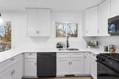 2732 Shenandoah Lane N, Plymouth, MN 55447 - Photo 6