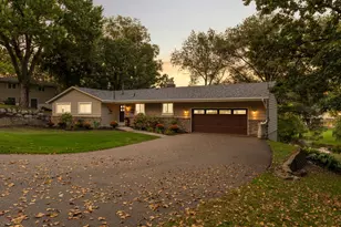 230 Maple Island Rd, Burnsville, MN 55306 - Photo 4