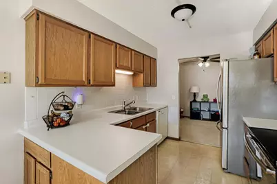 3716 Gershwin Lane N, Oakdale, MN 55128 - Photo 12