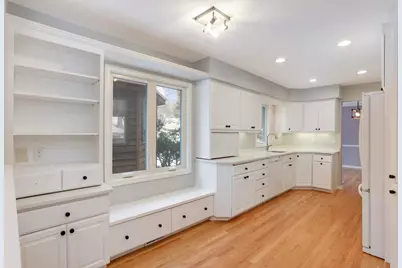 8324 29th Avenue N, New Hope, MN 55427 - Photo 8