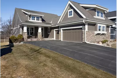 6406 Timber Arch Drive, Chaska, MN 55318 - Photo 2