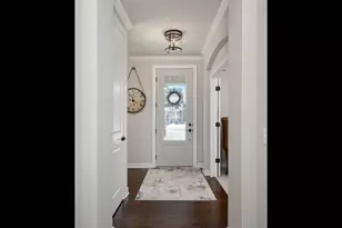 6406 Timber Arch Dr, Chaska, MN 55318 - Photo 4