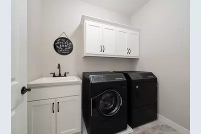 6406 Timber Arch Drive, Chaska, MN 55318 - Photo 24