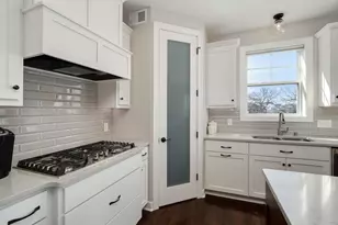 6406 Timber Arch Dr, Chaska, MN 55318 - Photo 10