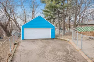 543 Gotzian St, Saint Paul, MN 55106 - Photo 22