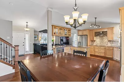 392 Pendryn Hill Curve, Woodbury, MN 55125 - Photo 14