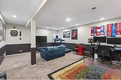 392 Pendryn Hill Curve, Woodbury, MN 55125 - Photo 38