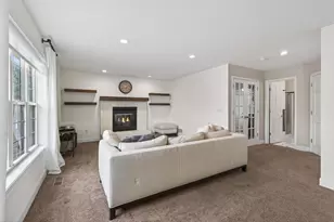 392 Pendryn Hill Curve, Woodbury, MN 55125 - Photo 22