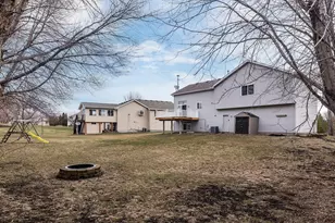 1137 Kinder Dr, Waconia, MN 55387 - Photo 32