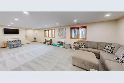 64562 270th Street, Alden, MN 56009 - Photo 32