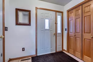 1207 Greenfield Ave, Fergus Falls, MN 56537 - Photo 4