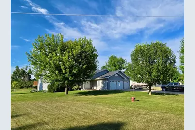 1207 Greenfield Avenue, Fergus Falls, MN 56537 - Photo 38