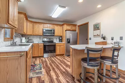 1207 Greenfield Avenue, Fergus Falls, MN 56537 - Photo 8