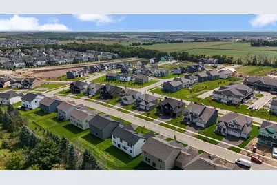 5325 Long Pointe Pass, Woodbury, MN 55129 - Photo 20