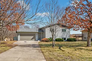 16801 Mankato St NE, Andover, MN 55304 - Photo 2